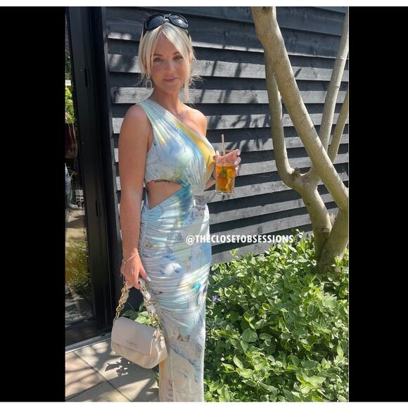 ZARA BLOGGER FAVE!!! Fitted Midi Dress NWT - Picture 12 of 16